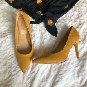 Dark Yellow Heels